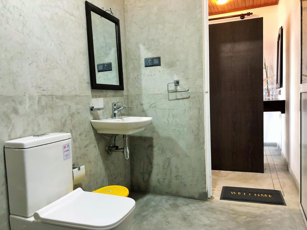 Sunflower Beach Resort Beruwala Esterno foto