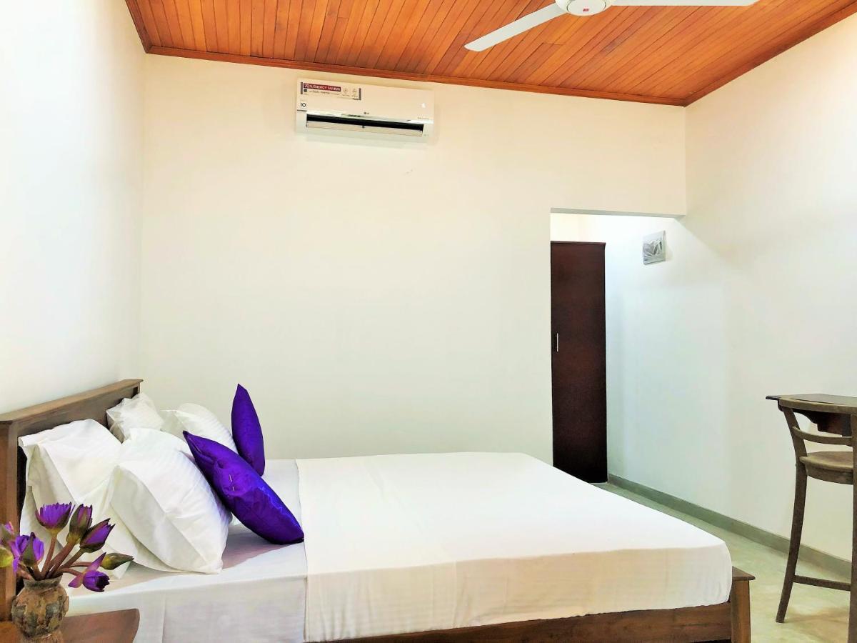 Sunflower Beach Resort Beruwala Esterno foto